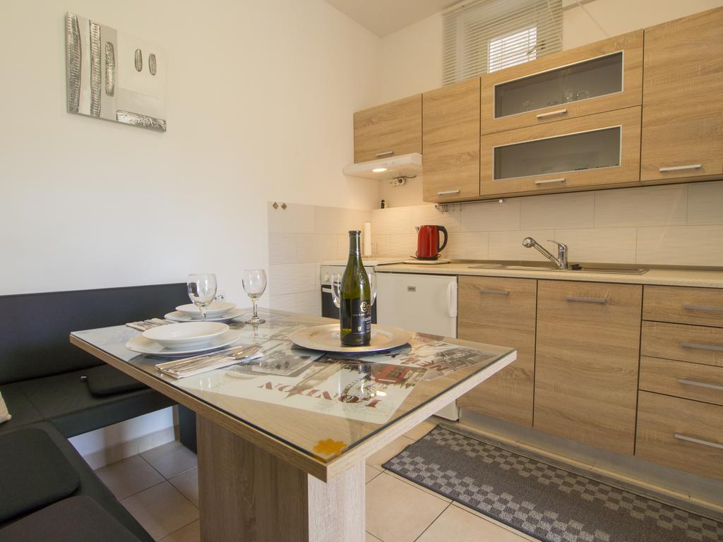 Apartment Dominik Split Buitenkant foto
